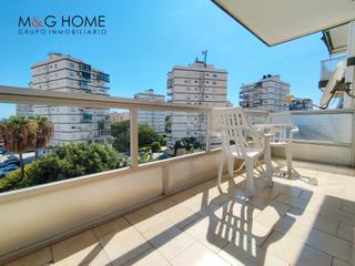 Piso  Calle azucarera. Piso con local zona conjunto europa torre del mar Piso  Calle azucarera. Piso con local zona conjunto europa torre del mar