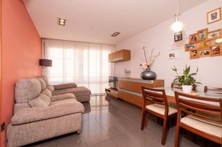 Piso en Centre-Estació. Oportunidad en gavà Piso en Centre-Estació. Oportunidad en gavà
