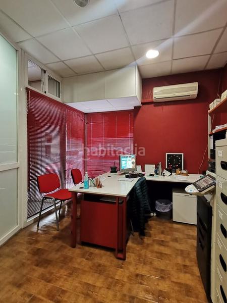 Foto b9426644-12bc-4db9-8d24-cea686b9bfe1. Local comercial a Hospital Jaén Foto b9426644-12bc-4db9-8d24-cea686b9bfe1. Local comercial a Hospital Jaén