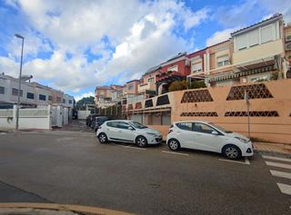 Aparcament cotxe a Avenida infanta elena 6. Se vende plaza de aparcamiento en torre del mar Aparcament cotxe a Avenida infanta elena 6. Se vende plaza de aparcamiento en torre del mar
