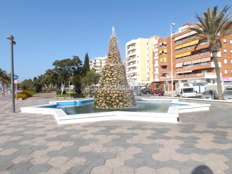 Foto cf3bc754-f288-43c9-b740-f597861c07ab. Locale commerciale in Poniente-Faro Torre del Mar Foto cf3bc754-f288-43c9-b740-f597861c07ab. Locale commerciale in Poniente-Faro Torre del Mar