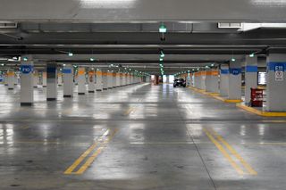 Autoparkplatz in Volpelleres. Plaza de parking muy amplia Autoparkplatz in Volpelleres. Plaza de parking muy amplia