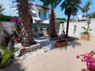 Casa adossada a Heliópolis. Venta de una casa adosada en benicàssim benicasim Casa adossada a Heliópolis. Venta de una casa adosada en benicàssim benicasim