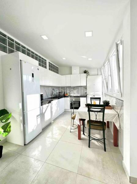 Foto 379078f3-1309-4f35-ba6a-94a44551e10d. Édifice dans La Trinidad Málaga Foto 379078f3-1309-4f35-ba6a-94a44551e10d. Édifice dans La Trinidad Málaga