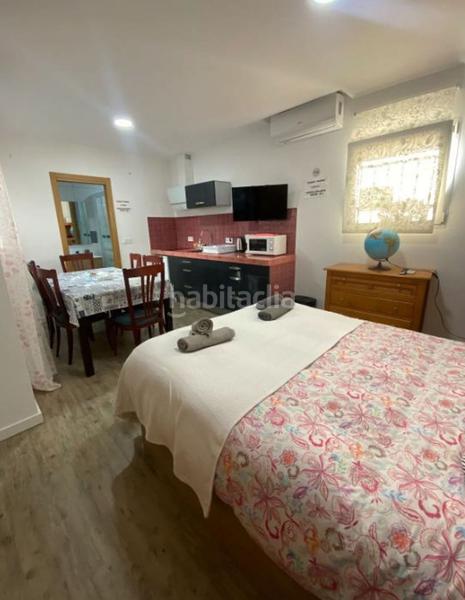 Foto 03edfb7b-d2e8-4c6c-b8b0-7ea18ed20297. Gebäude in La Trinidad Málaga Foto 03edfb7b-d2e8-4c6c-b8b0-7ea18ed20297. Gebäude in La Trinidad Málaga