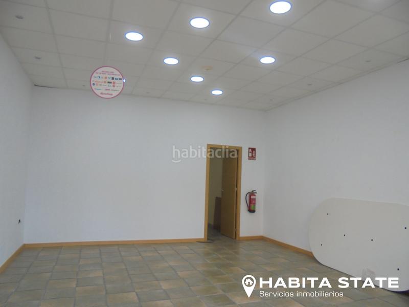 Foto dc5385ce-ff98-44b3-a5e3-adde080217ae. Location local commercial dans avenida juan gazquez martinez 21 dans Benahadux Foto dc5385ce-ff98-44b3-a5e3-adde080217ae. Location local commercial dans avenida juan gazquez martinez 21 dans Benahadux