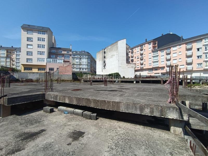 Foto b4bd396b-0dec-4143-aa40-7c0a5d9933da. Edificio en avenida de lugo obra parada en foz en Burela Foto b4bd396b-0dec-4143-aa40-7c0a5d9933da. Edificio en avenida de lugo obra parada en foz en Burela