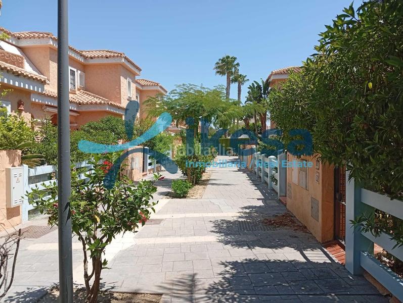 Foto 9afba4e6-d7d2-43f5-a55a-2e8d26661547. Appartement avec parking dans Las Marinas - Pueblo Laguna Vera Foto 9afba4e6-d7d2-43f5-a55a-2e8d26661547. Appartement avec parking dans Las Marinas - Pueblo Laguna Vera