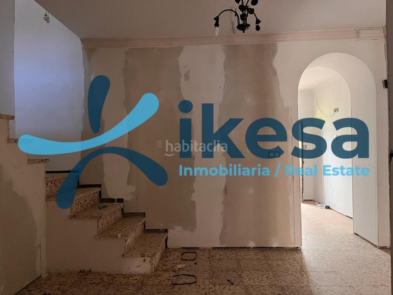 Foto fefb8266-1137-4b7d-a4f7-6aabfaa957c2. Casa adossada amb piscina a Puebla de Cazalla (La) Foto fefb8266-1137-4b7d-a4f7-6aabfaa957c2. Casa adossada amb piscina a Puebla de Cazalla (La)