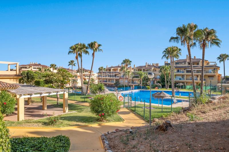 Foto 80cdd7ed-446d-42f0-a92c-d8bf5fb46139. Lloguer àtic amb aparcament piscina a El Pinillo Torremolinos Foto 80cdd7ed-446d-42f0-a92c-d8bf5fb46139. Lloguer àtic amb aparcament piscina a El Pinillo Torremolinos