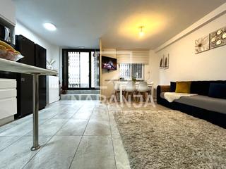 Appartement à Singuerlín. Local vivienda con patio en singuerlín, santa coloma de gramenet Appartement à Singuerlín. Local vivienda con patio en singuerlín, santa coloma de gramenet