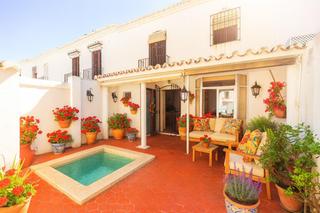 Casa adossada a Centro ciudad. Para reformar!! oportunidad única en el corazón de fuengirola  b Casa adossada a Centro ciudad. Para reformar!! oportunidad única en el corazón de fuengirola  b