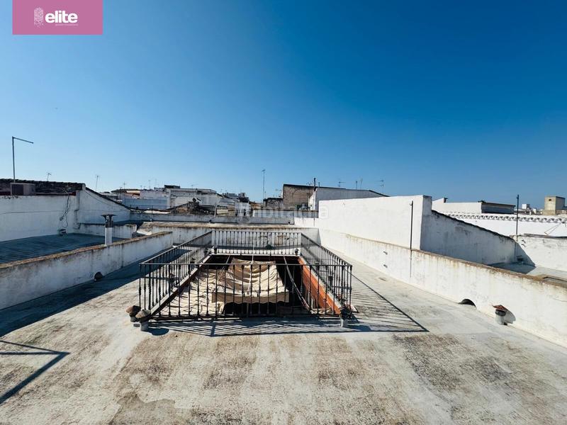 Foto eb22245d-2638-4b73-8cbf-91d12390b5ef. Casa amb aparcament a Centro Jerez de la Frontera Foto eb22245d-2638-4b73-8cbf-91d12390b5ef. Casa amb aparcament a Centro Jerez de la Frontera