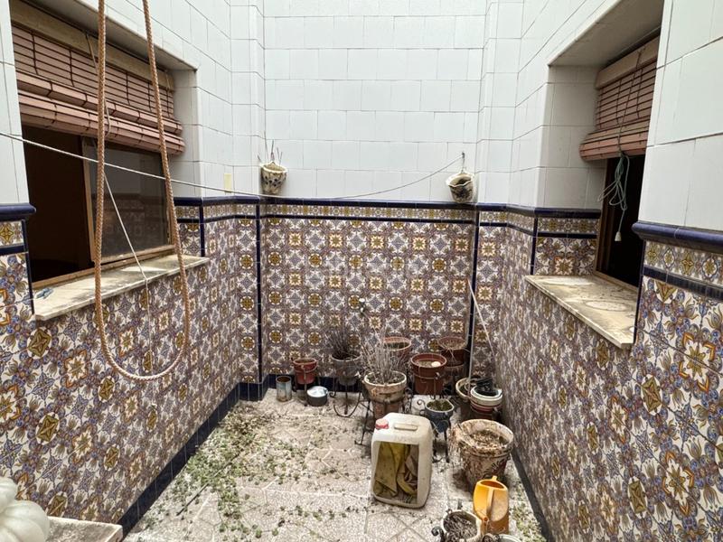 Foto 91672faa-dfcd-4d1f-bf2e-8abec9b2faba. Piso magnifico piso en el centro del pueblo de coria del rio avenida primero de mayo, junto a todos los comercios. el piso se divide en en Coria del Río Foto 91672faa-dfcd-4d1f-bf2e-8abec9b2faba. Piso magnifico piso en el centro del pueblo de coria del rio avenida primero de mayo, junto a todos los comercios. el piso se divide en en Coria del Río