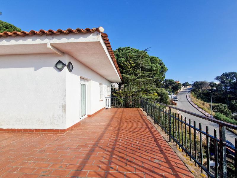 Foto 89db2725-1b7d-4c04-b77c-2319437129c9. Casa a de la cornisa a Urbanitzacions Mataró Foto 89db2725-1b7d-4c04-b77c-2319437129c9. Casa a de la cornisa a Urbanitzacions Mataró