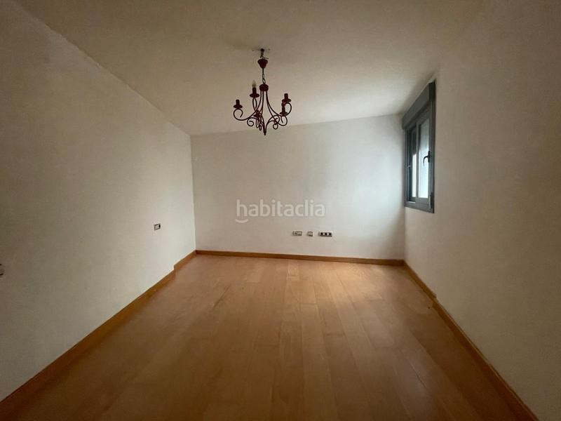 Foto ec2d3034-916c-4491-9973-23ac402ef194. Pis amb aparcament a Centro Almería Foto ec2d3034-916c-4491-9973-23ac402ef194. Pis amb aparcament a Centro Almería