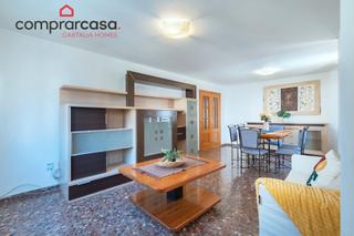 Appartement à Calle leopoldo querol rosso 1. Una bonita historia que empieza aquí, junto a la uji Appartement à Calle leopoldo querol rosso 1. Una bonita historia que empieza aquí, junto a la uji