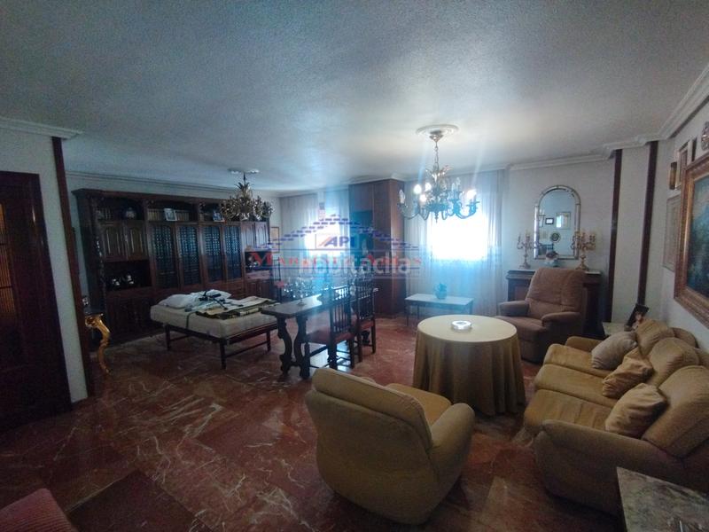 Foto 304ec6c6-934a-4123-9062-5d867f543dba. Appartement dans calle muñoz garnica 13 dans San Ildefonso - Catedral Jaén Foto 304ec6c6-934a-4123-9062-5d867f543dba. Appartement dans calle muñoz garnica 13 dans San Ildefonso - Catedral Jaén