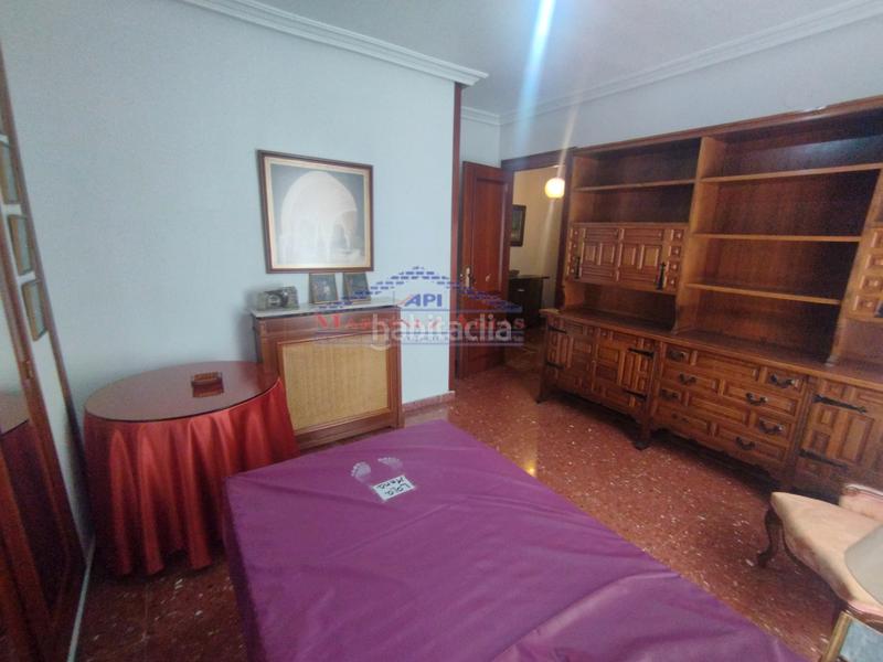 Foto ab427911-7a76-46ea-b5bb-ddccb38cbc2f. Pis a calle muñoz garnica 13 a San Ildefonso - Catedral Jaén Foto ab427911-7a76-46ea-b5bb-ddccb38cbc2f. Pis a calle muñoz garnica 13 a San Ildefonso - Catedral Jaén