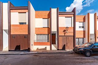 Maison  Calle atalo arguello. Vivienda familiar con encanto en dalías Maison  Calle atalo arguello. Vivienda familiar con encanto en dalías