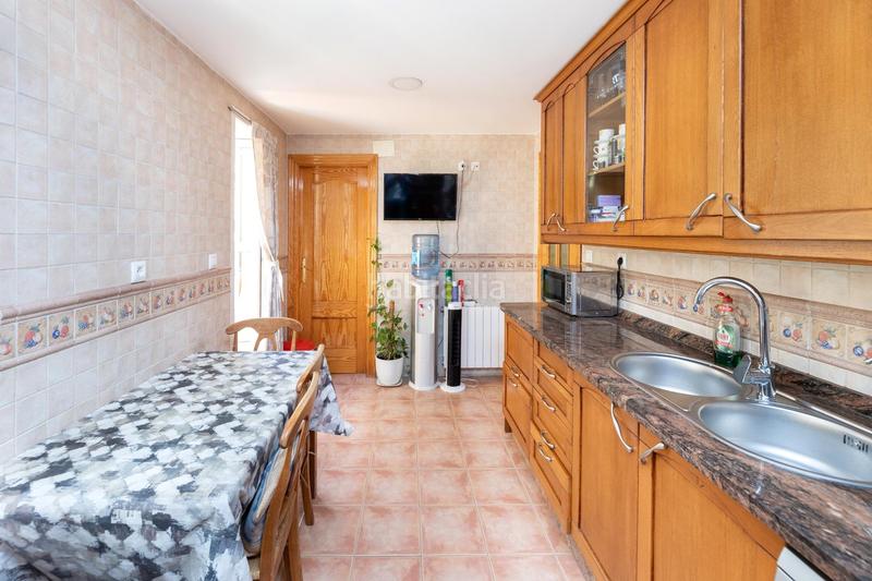 Foto 5d7964b9-8612-471e-a946-d06210ebf14d. Maison jumelée avec chauffage parking dans San Francisco - El Chorrillo Gabias (Las) Foto 5d7964b9-8612-471e-a946-d06210ebf14d. Maison jumelée avec chauffage parking dans San Francisco - El Chorrillo Gabias (Las)