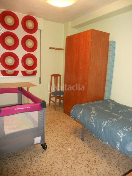 Foto 78ecfa1a-1f7c-4a63-b23c-ac7f99cc81ad. Lloguer pis amb calefacció a Bola de Oro Granada Foto 78ecfa1a-1f7c-4a63-b23c-ac7f99cc81ad. Lloguer pis amb calefacció a Bola de Oro Granada