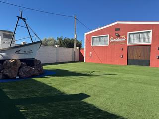 Nau industrial a Ctra Jerez-Ctra del Puerto. Estupenda nave amplia y versatil junto a la zona del botánico Nau industrial a Ctra Jerez-Ctra del Puerto. Estupenda nave amplia y versatil junto a la zona del botánico