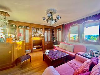 Zweistöckige Wohnung  Tauro Zweistöckige Wohnung  Tauro