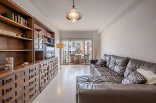 Etagenwohnung in Puerto Deportivo. Magnífico piso en planta 9 con vistas al mar y al pueblo Etagenwohnung in Puerto Deportivo. Magnífico piso en planta 9 con vistas al mar y al pueblo