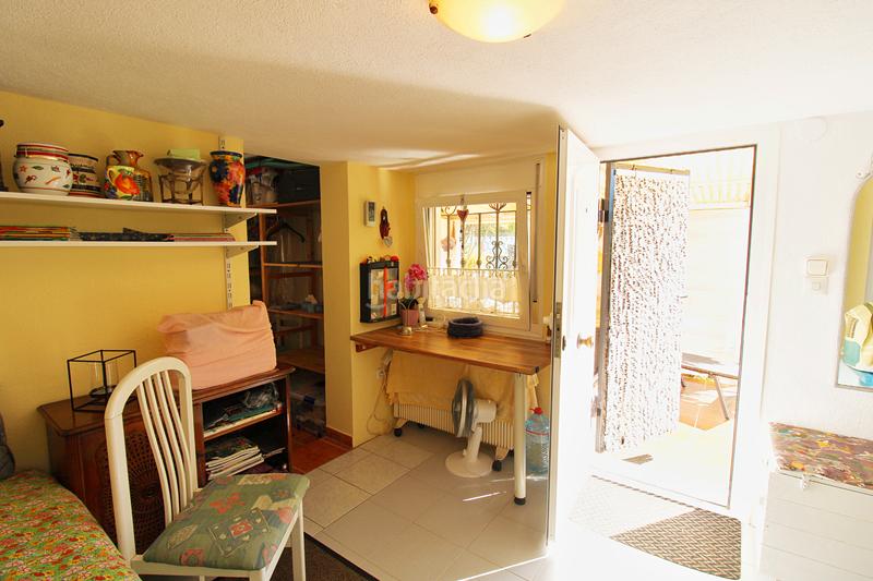 Foto b2be5b5d-286f-4131-a4e2-3a4a28db5191. Casa amb xemeneia calefacció piscina a El Faro de Calaburra - Chaparral Mijas Foto b2be5b5d-286f-4131-a4e2-3a4a28db5191. Casa amb xemeneia calefacció piscina a El Faro de Calaburra - Chaparral Mijas