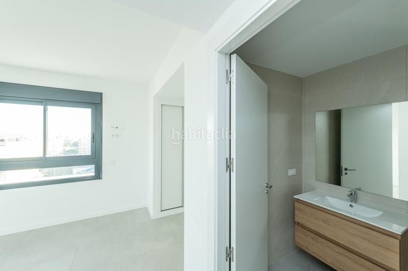 Foto 1b31529f-5fa0-4e21-ab7f-94bde7a328db. Àtic amb aparcament piscina a Cabo de las Huertas Alicante Foto 1b31529f-5fa0-4e21-ab7f-94bde7a328db. Àtic amb aparcament piscina a Cabo de las Huertas Alicante