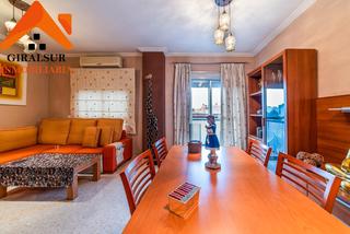 Pis  Calle maría fulmen. Piso en venta de vpo en sevilla Pis  Calle maría fulmen. Piso en venta de vpo en sevilla