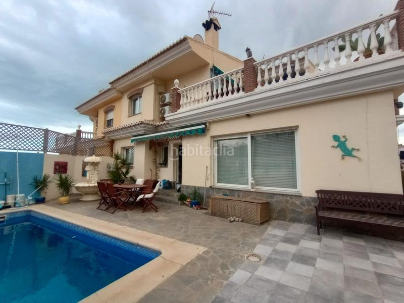 Foto 14ff0931-5d27-49e4-8ab7-8a9463410b31. Chalet mit parking pool in Urbanización Santa Rosa Torrox Foto 14ff0931-5d27-49e4-8ab7-8a9463410b31. Chalet mit parking pool in Urbanización Santa Rosa Torrox