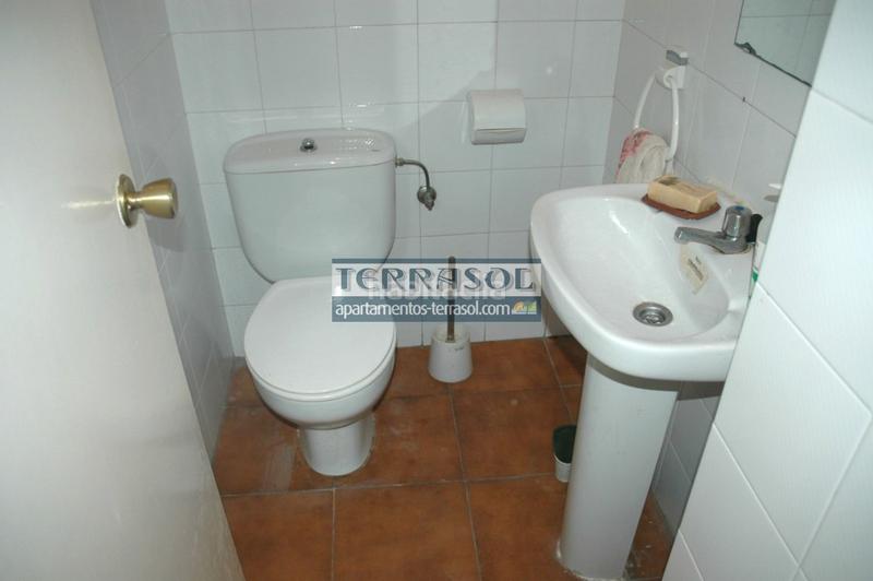 Foto 96ef3798-094c-4e8e-8fbc-08cde65fa8c1. Local comercial a Centro Torre del Mar Foto 96ef3798-094c-4e8e-8fbc-08cde65fa8c1. Local comercial a Centro Torre del Mar
