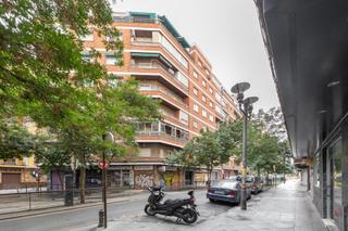 Pis Calle pedro antonio de alarcon. Oportunidad de inversión en granada piso semireformado en zona g Pis Calle pedro antonio de alarcon. Oportunidad de inversión en granada piso semireformado en zona g