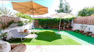 Casa adossada a Cotomar. Chalet con jardín Casa adossada a Cotomar. Chalet con jardín