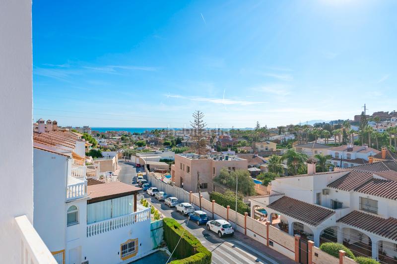 Foto 3a145342-831e-4de7-8e3e-5cc2d97ebce5. Casa pareada ¡¡¡¡¡¡espectacular casa pareada!!!!! en Rincón de la Victoria Foto 3a145342-831e-4de7-8e3e-5cc2d97ebce5. Casa pareada ¡¡¡¡¡¡espectacular casa pareada!!!!! en Rincón de la Victoria