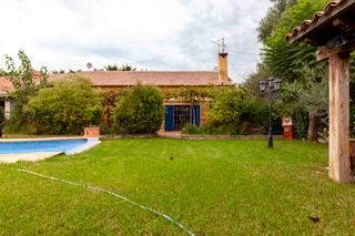 Chalet  Camino de josé miñarro 11. ¡espectacular casa de campo a 10 minutos del centro de la ciudad Chalet  Camino de josé miñarro 11. ¡espectacular casa de campo a 10 minutos del centro de la ciudad