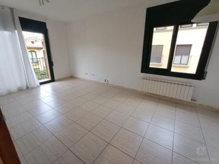 Lloguer Pis Mossèn parassols. Piso de alquiler en el centro Lloguer Pis Mossèn parassols. Piso de alquiler en el centro