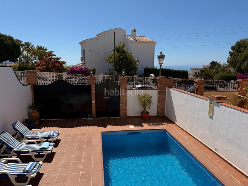 Foto 5e2b262f-4755-4c45-8d14-675e06b2f282. Xalet amb piscina a Capistrano Nerja Foto 5e2b262f-4755-4c45-8d14-675e06b2f282. Xalet amb piscina a Capistrano Nerja