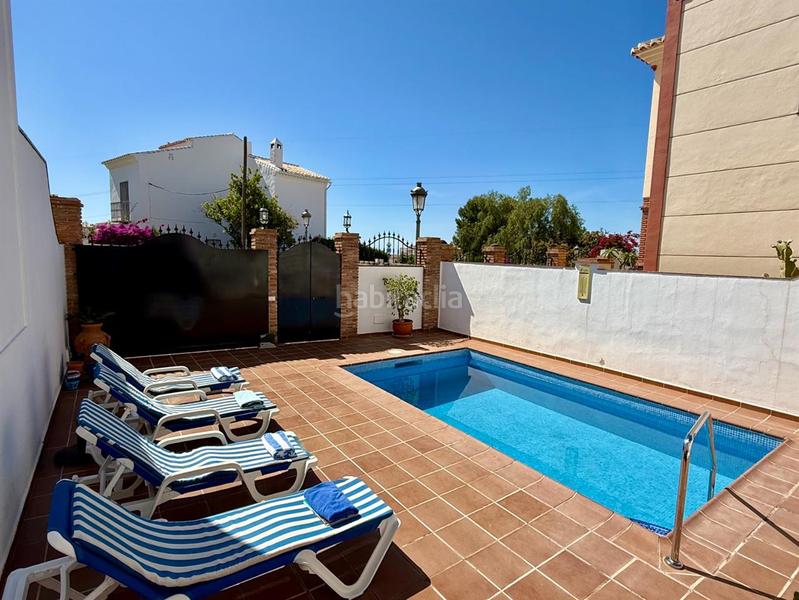 Foto cb179467-3fd4-44e5-9501-ac8821855611. Xalet amb piscina a Capistrano Nerja Foto cb179467-3fd4-44e5-9501-ac8821855611. Xalet amb piscina a Capistrano Nerja
