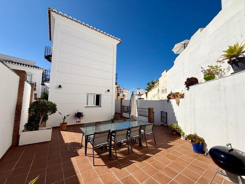 Foto d2ed435d-3b24-476c-8b0f-436672809c4f. Xalet amb piscina a Capistrano Nerja Foto d2ed435d-3b24-476c-8b0f-436672809c4f. Xalet amb piscina a Capistrano Nerja