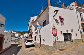 Casa aparellada a Parauta. Encantador pueblo de la serrania de ronda Casa aparellada a Parauta. Encantador pueblo de la serrania de ronda