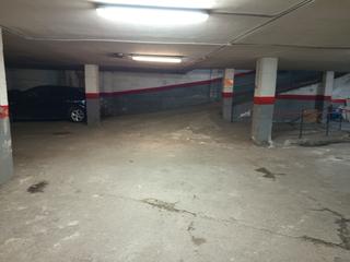 Aparcament cotxe a San Bartolomé - Millán de Priego. Plaza de garage en el centro de jaen Aparcament cotxe a San Bartolomé - Millán de Priego. Plaza de garage en el centro de jaen