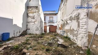 Terreny residencial a Lebrija. Solar en venta en centro. Terreny residencial a Lebrija. Solar en venta en centro.