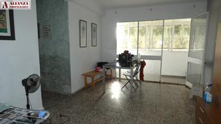 Pis  Juan xxiii. Piso con de tres dormitorios con ascensor en juan xxiii con vist Pis  Juan xxiii. Piso con de tres dormitorios con ascensor en juan xxiii con vist