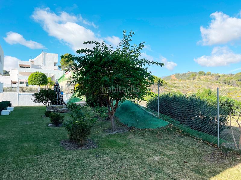 Foto 5a16d4e1-8a81-48e6-99e2-c86aa210e6c8. Dúplex a calle sidney 237 a altos de Estepona Estepona Foto 5a16d4e1-8a81-48e6-99e2-c86aa210e6c8. Dúplex a calle sidney 237 a altos de Estepona Estepona