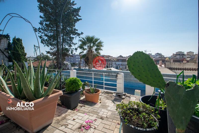 Foto d5c00f79-7375-45a2-b849-9a0252ee5fc4. Chalet  costacaracterísticas generales superficie 348 m terraza cocina independiente dormitorios 3 baños 1 cochera cerrad en Torrox Foto d5c00f79-7375-45a2-b849-9a0252ee5fc4. Chalet  costacaracterísticas generales superficie 348 m terraza cocina independiente dormitorios 3 baños 1 cochera cerrad en Torrox