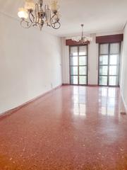 Piso en Sta. Marina - San Andrés - San Pablo - San Lorenzo. Piso en san lorenzo Piso en Sta. Marina - San Andrés - San Pablo - San Lorenzo. Piso en san lorenzo