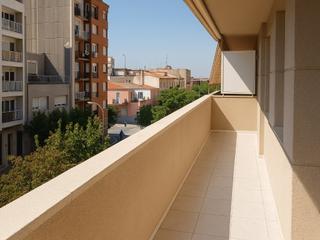 Location Appartement à Les Clotes. Piso reformado con 3 habitaciones y amplio balcón en vilafranca Location Appartement à Les Clotes. Piso reformado con 3 habitaciones y amplio balcón en vilafranca